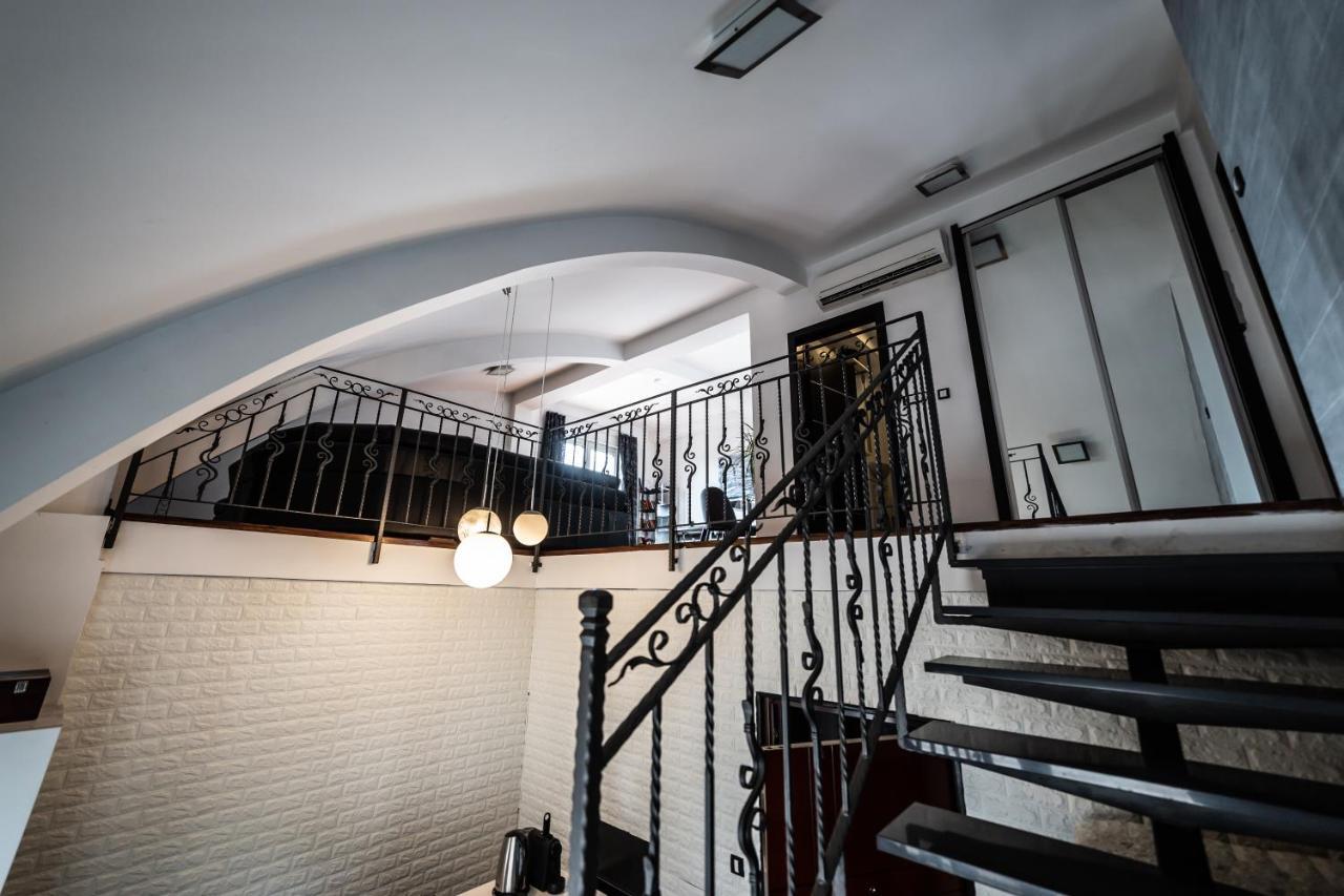 Vracar Historical Suites Belgrade Exterior photo